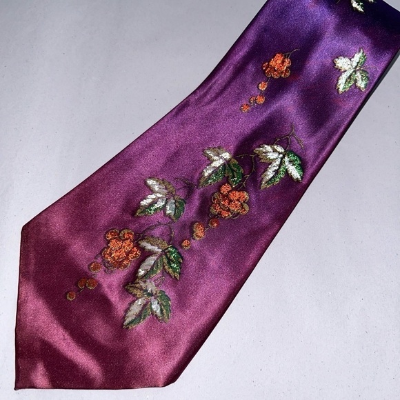 Vintage Handpainted Tie Resilient Of Haywood Shades Of Purples Grapes And Leaves - Picture 5 of 6